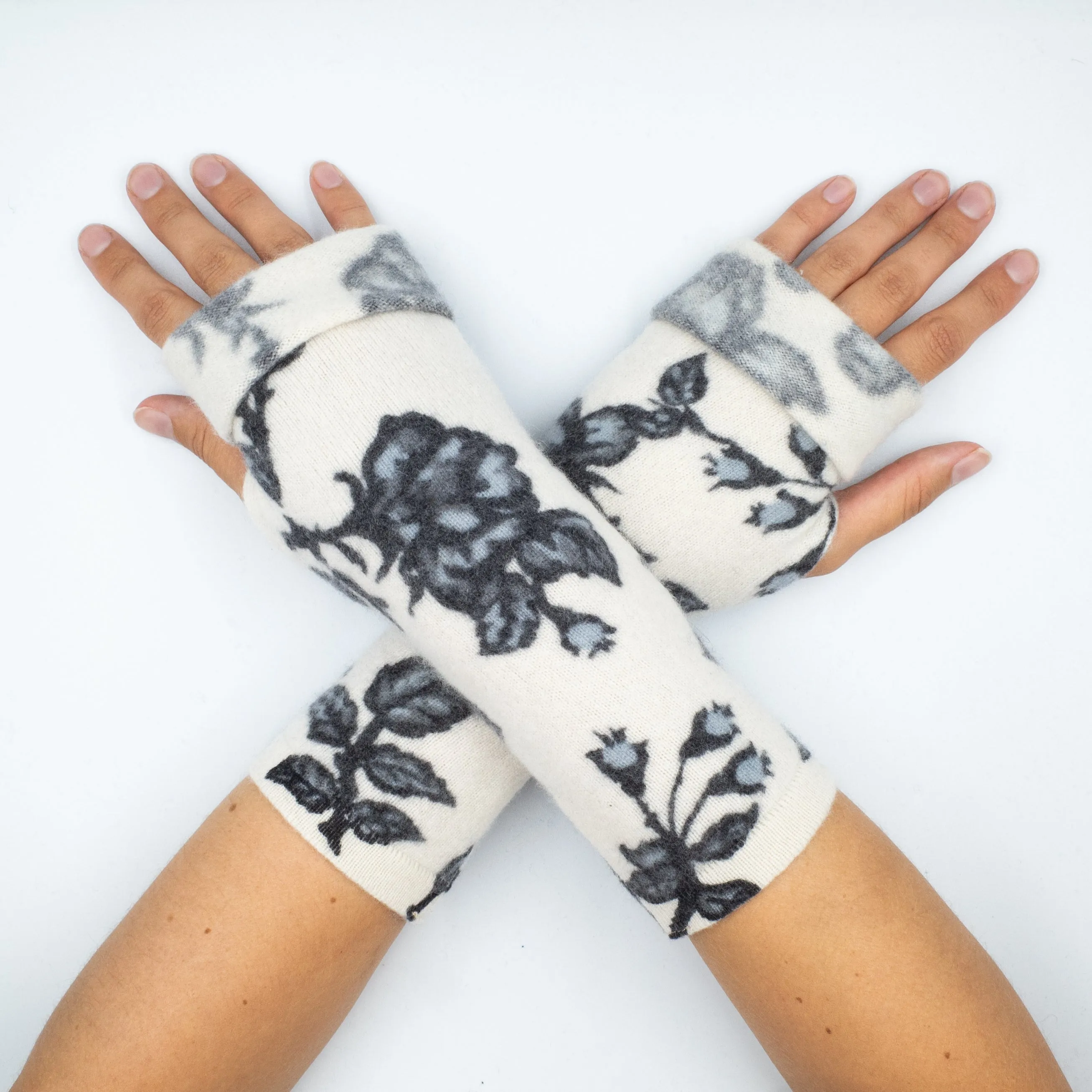 Cream Grey Floral Cashmere Fingerless Gloves