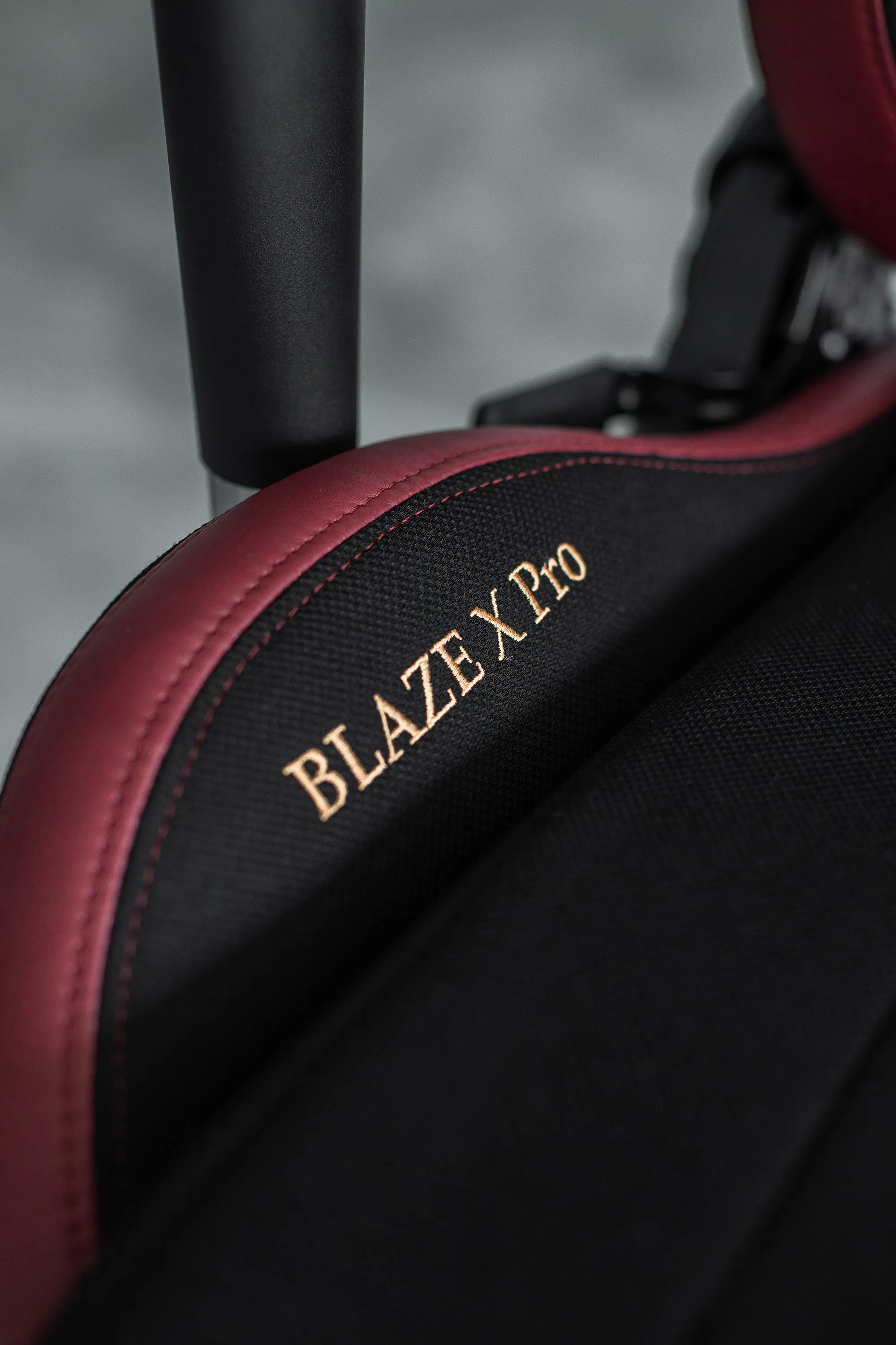 Tomaz Blaze X Pro Gaming Chair (Black Red Fabric)